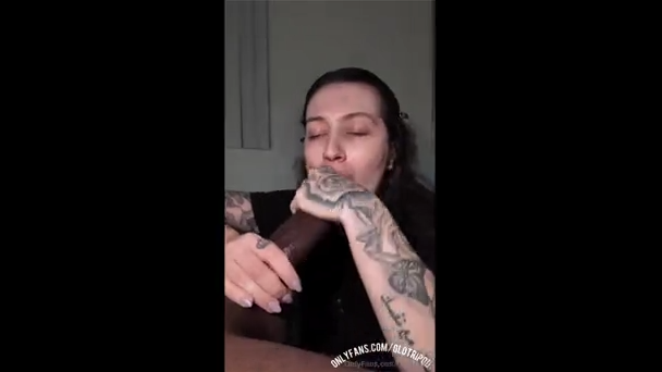 BIANCASTHROAT